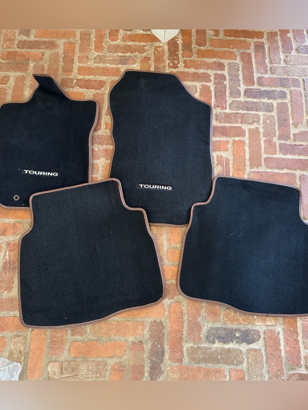 Subaru Carpet Mats Black With Brown Trim‎ From Touring Models 2021/2022
